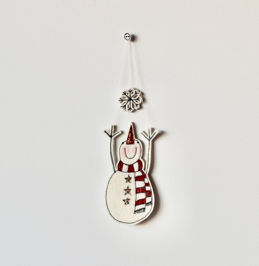 'Catching Snowflakes' Snowman - Hanging Decoration