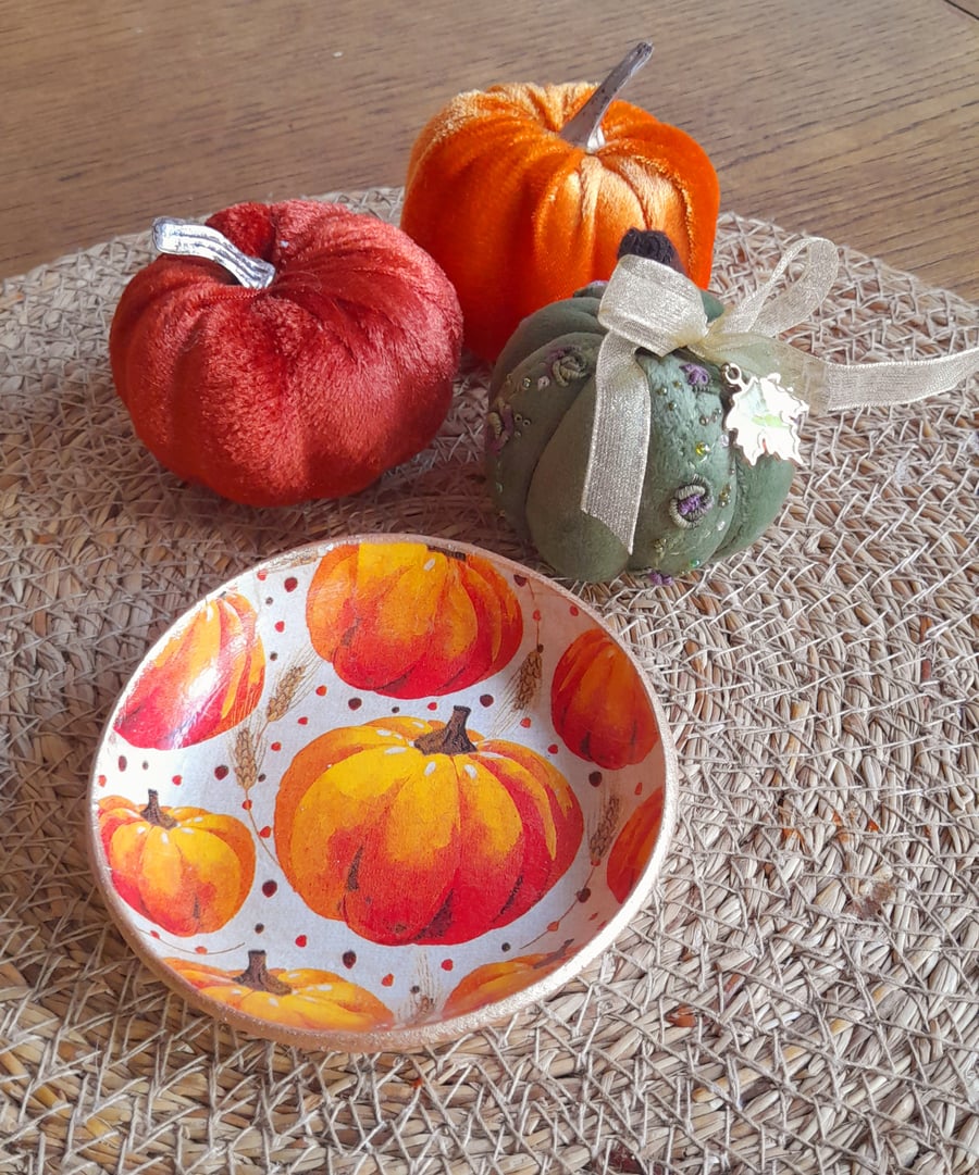 Pumpkin Clay Trinket Dish 