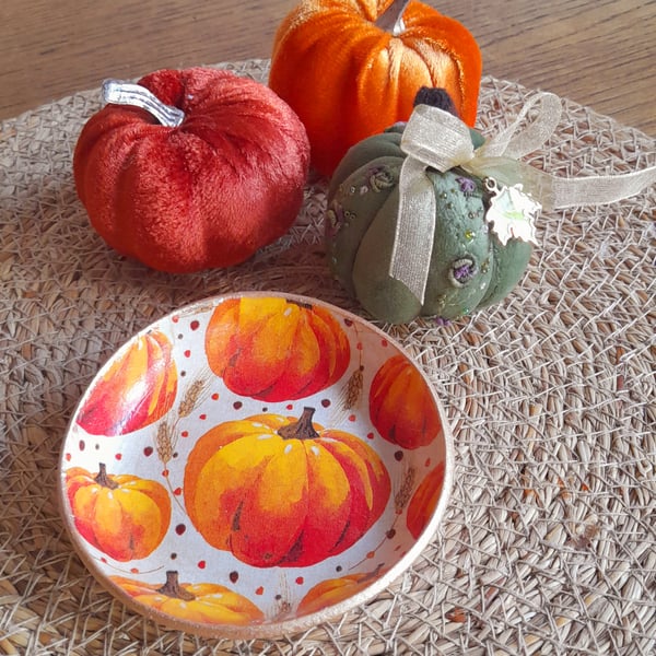 Pumpkin Clay Trinket Dish 