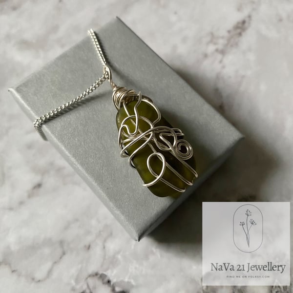 Olive green Seaglass wire wrapped pendant REF: OG WWP01