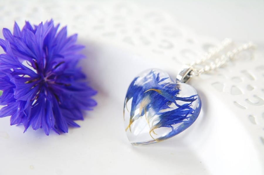 cornflower necklace, heart necklace, pressed flowers resin jewellery