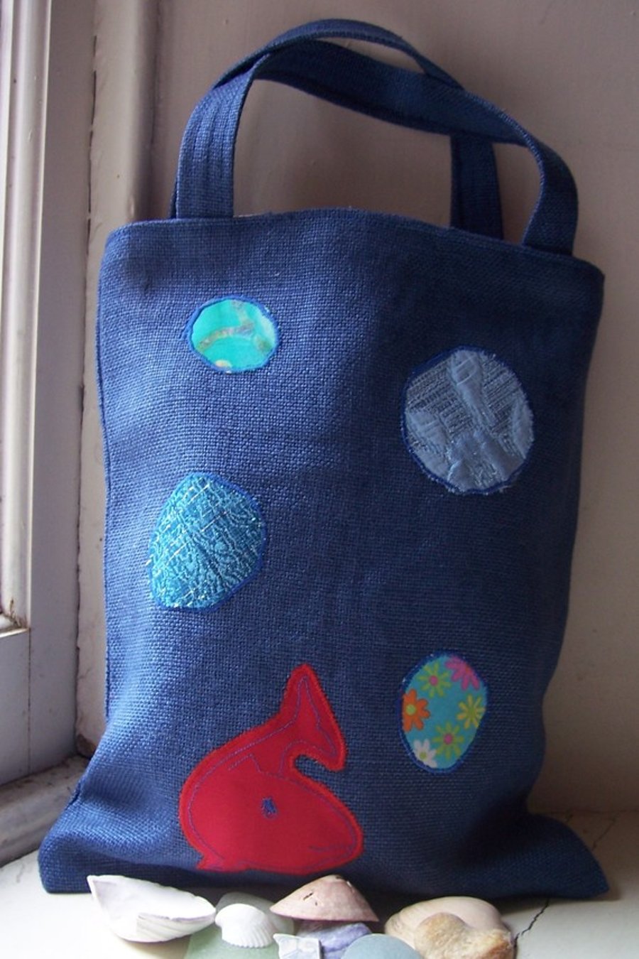 Bubbles - tote bag with fish and bubble appliques, in blue and red