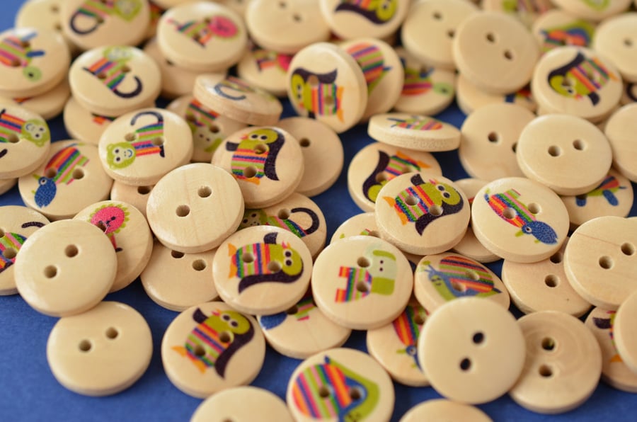 15mm Wooden Rainbow Animal Buttons Mixed 10pk Kids Buttons (SAN1)