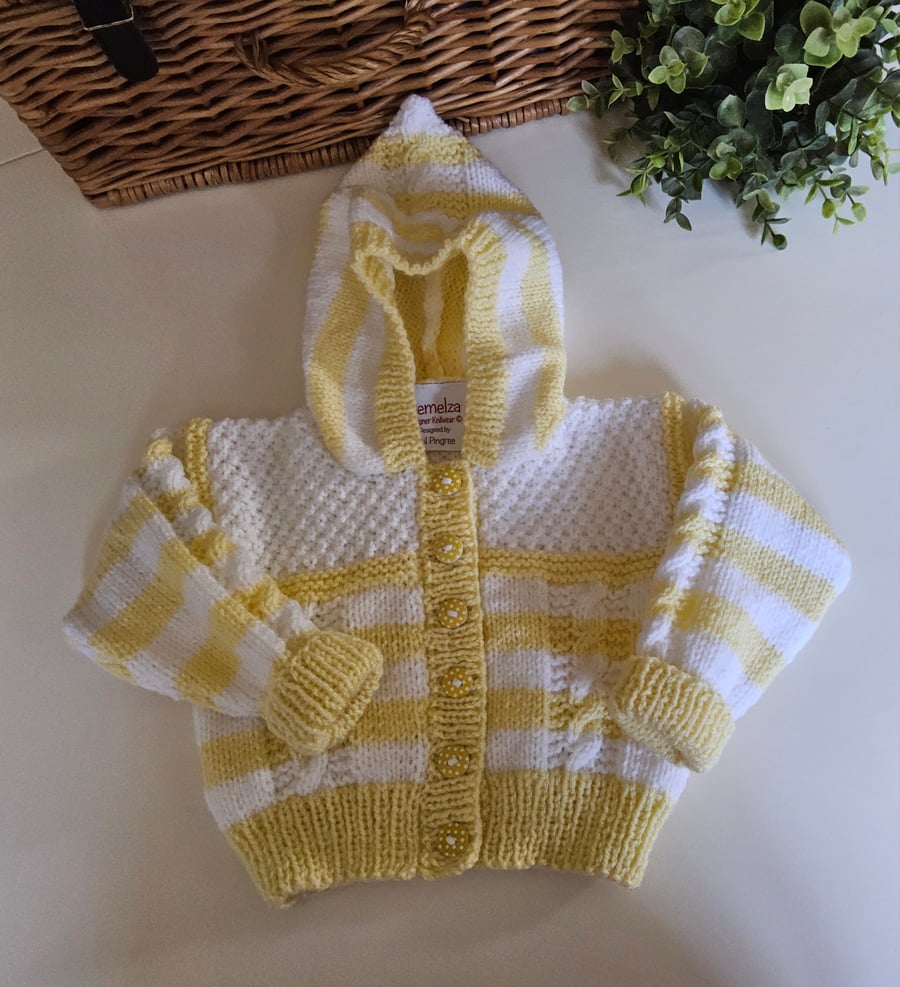 Designer Baby Girls Hooded Jacket Hand Knitted  6-12- months size