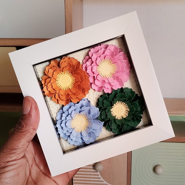 Morning Walk - Bouquet Flower Frame