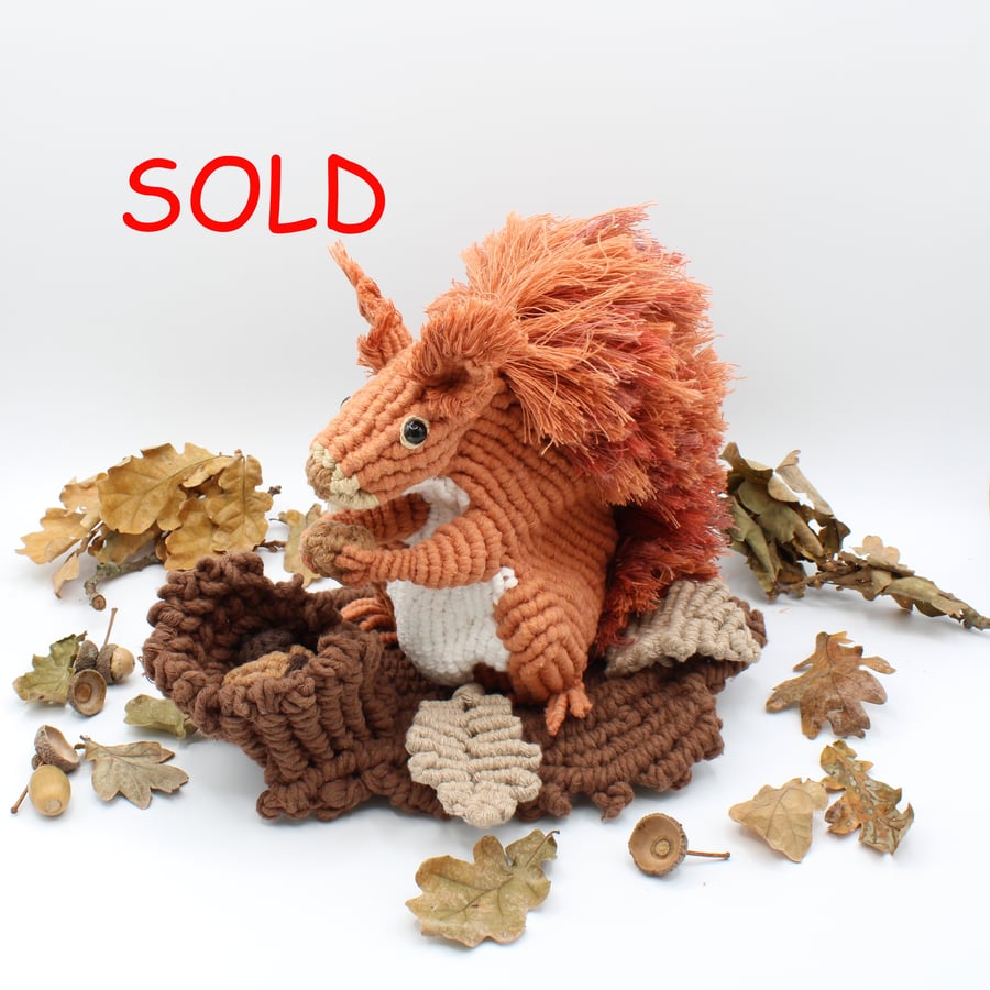 Macrame red squirrel collectable, Autumn woodland animal ornament