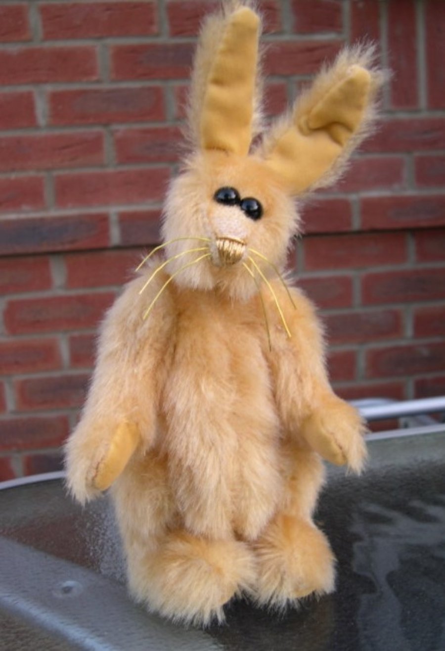 Honey Bunny - Collectable Rabbit