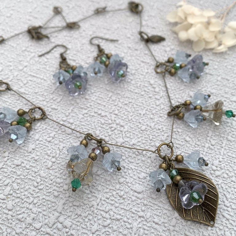 Czech Glass Vintage Style Blue Floral Necklace Set