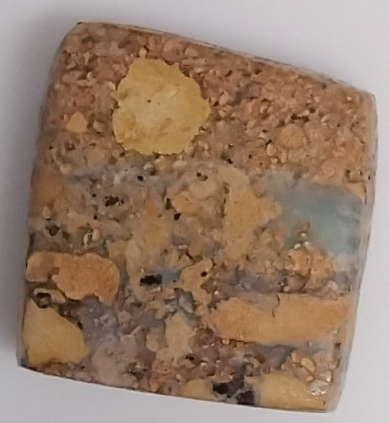 SANDSTONE PIPE BOULDER OPAL  (Speciman)
