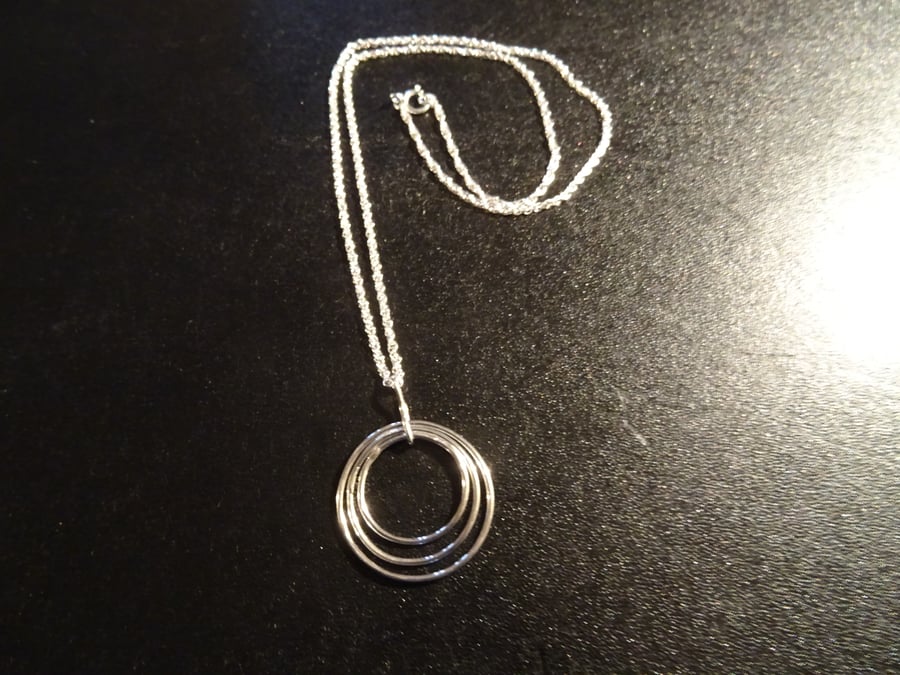 Silver Hoop necklace