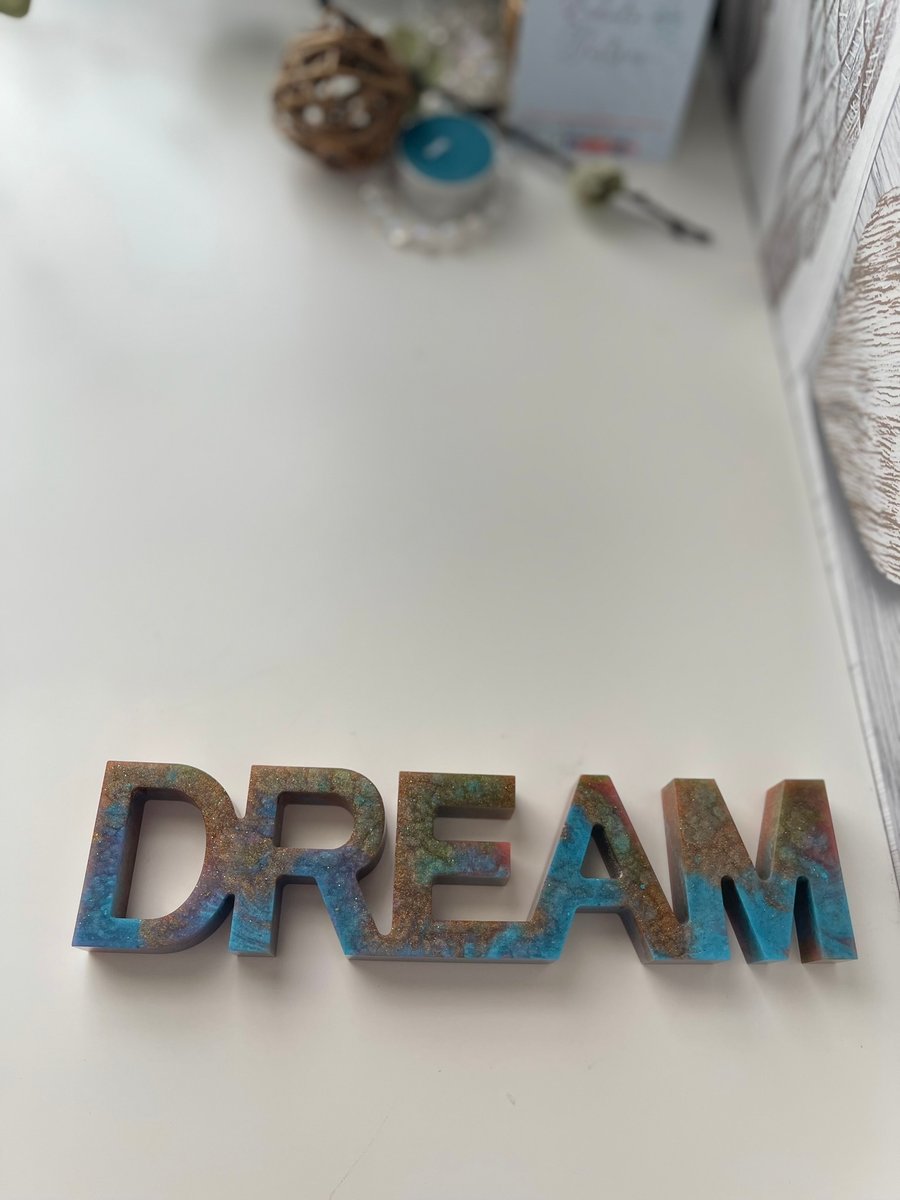 Handmade Resin DREAM Sign 20cm interior Home Decor  with FREE delivery