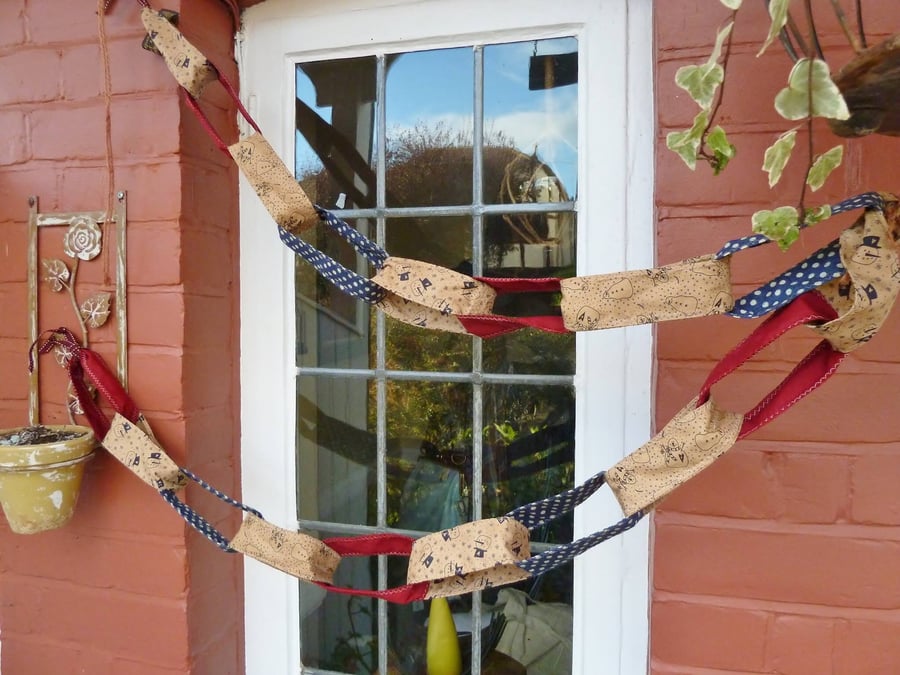 Christmas Garland Decoration paper chain style