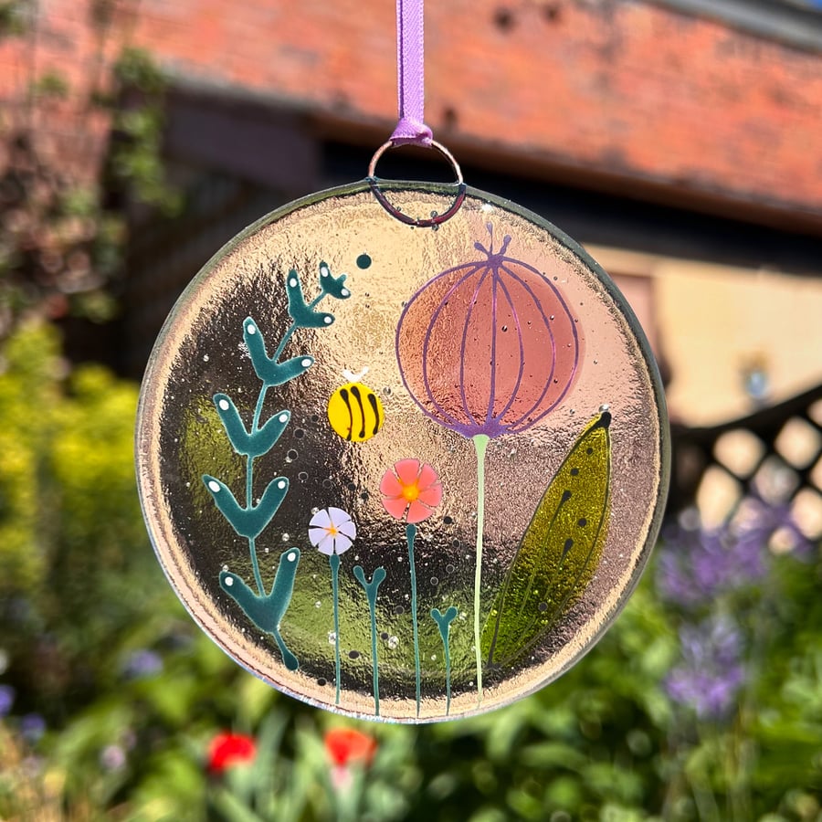 Floral suncatcher - Seed Head & Mini Flowers