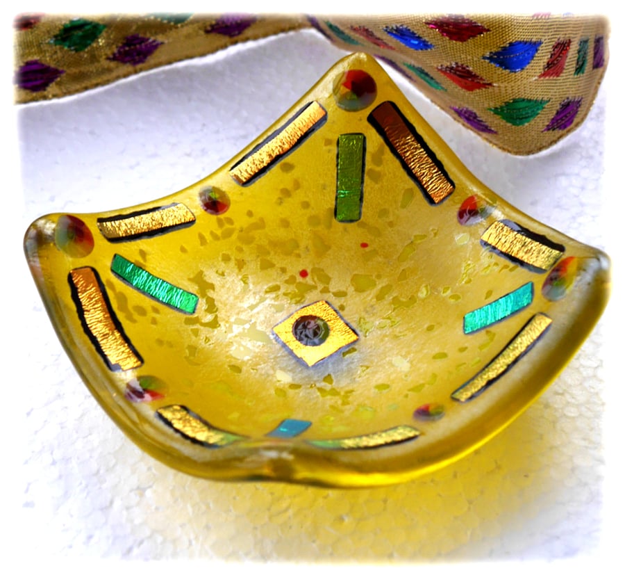 Yellow Gold Dichroic Fused Glass Trinket Dish 8cm Handmade OOAK