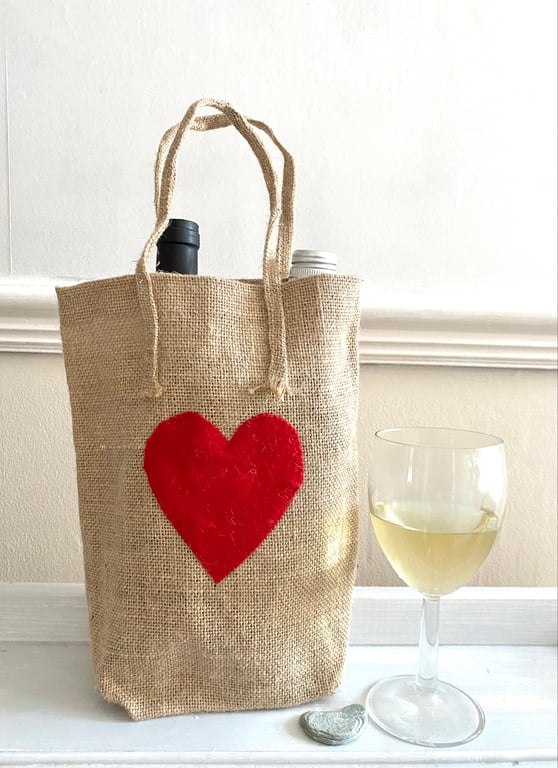Eco friendly gift bag for wine bottles and presents 