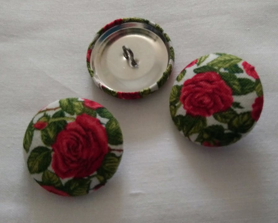 Red Rose Fabric Covered Buttons