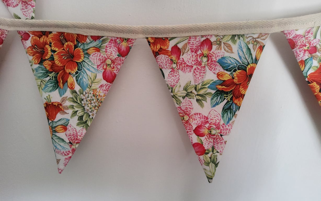 Exotic Orchid (Light) Bunting