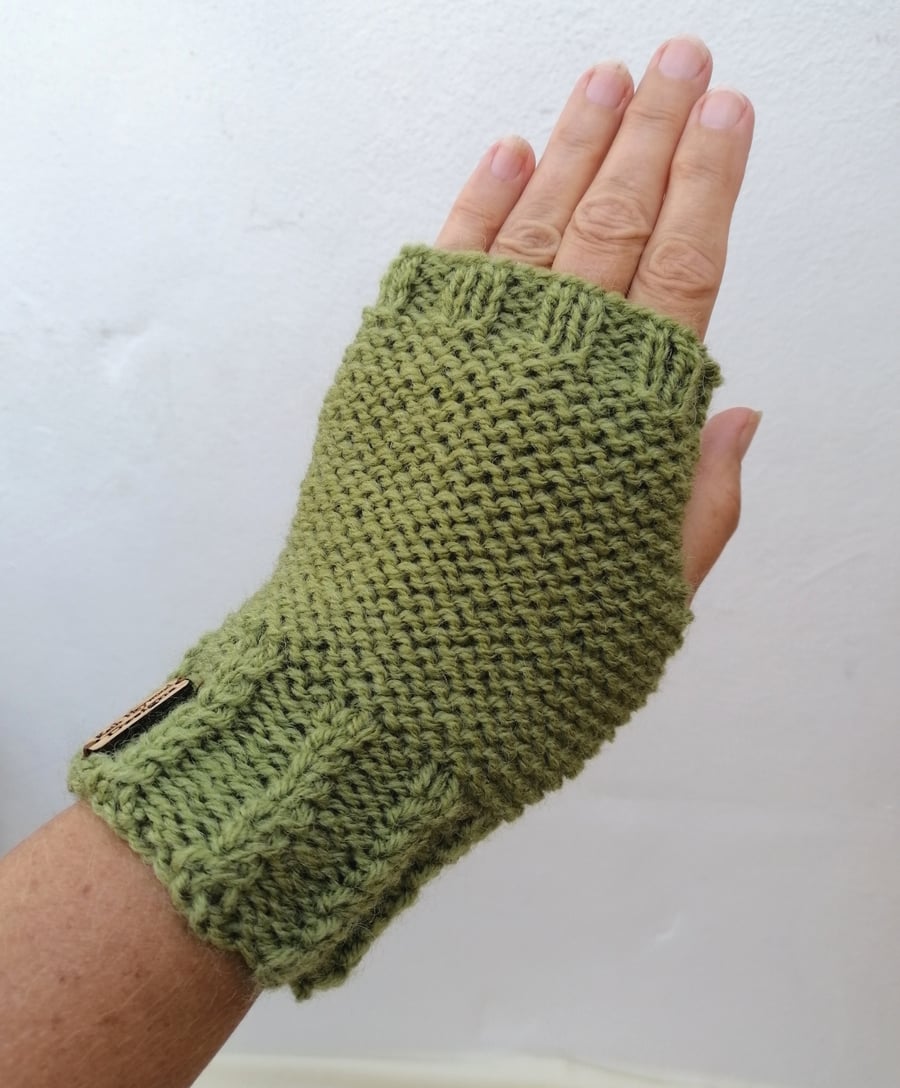 Fingerless Gloves, Ladies Green Mittens