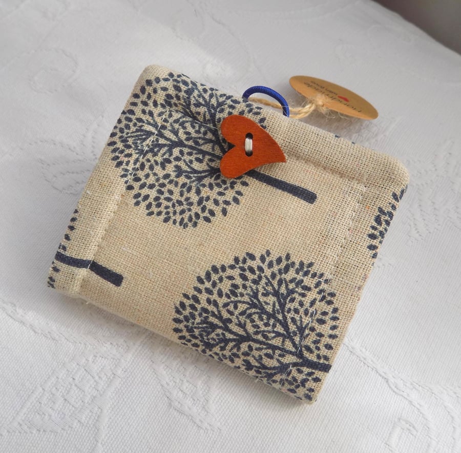 Linen-cotton sewing needle book ,case ( cream-blue  option)