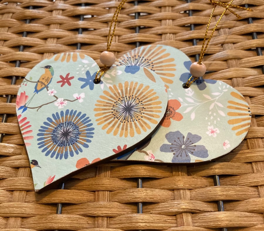 Pretty floral Starburst decoupaged large wooden gift tag