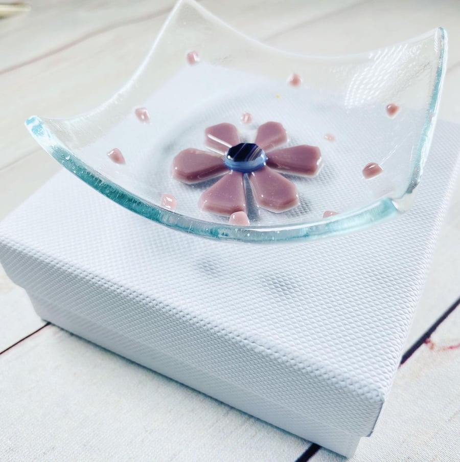 Fused glass flower trinket dish 