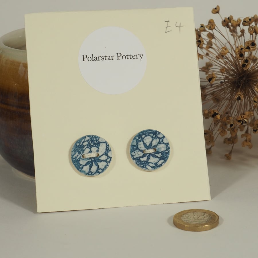 Set of 2 Porcelain Buttons - Blue lace flower texture
