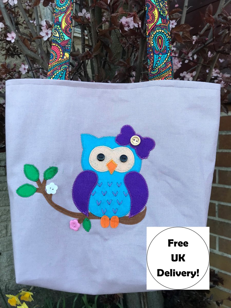 Appliqued Owl on a Tote Bag