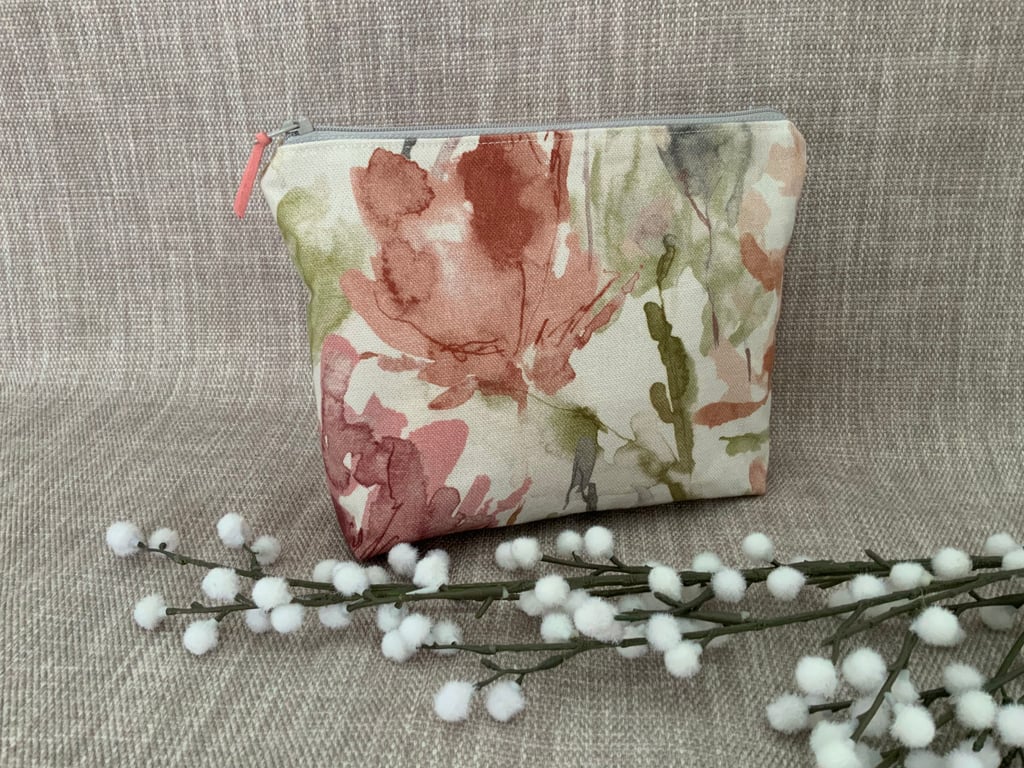 Cosmetic Bag, Zipped Pouch, Purse, Accessory Pouch, Make up Bag, Toiletry Bag