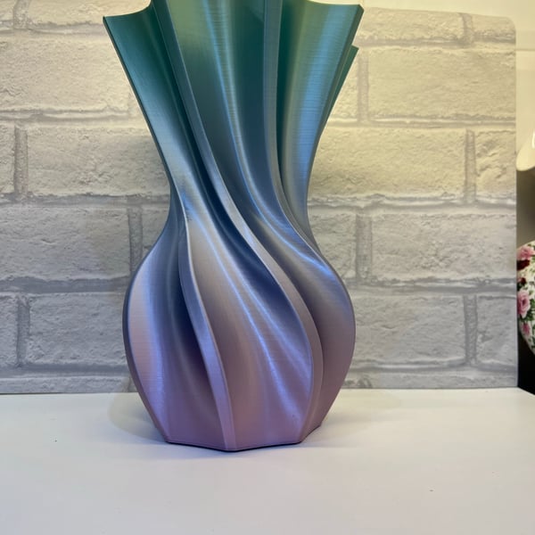 Watertight Vase