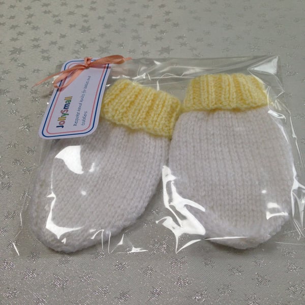 Baby Mittens 3-6 months - NOW 10% REDUCTION