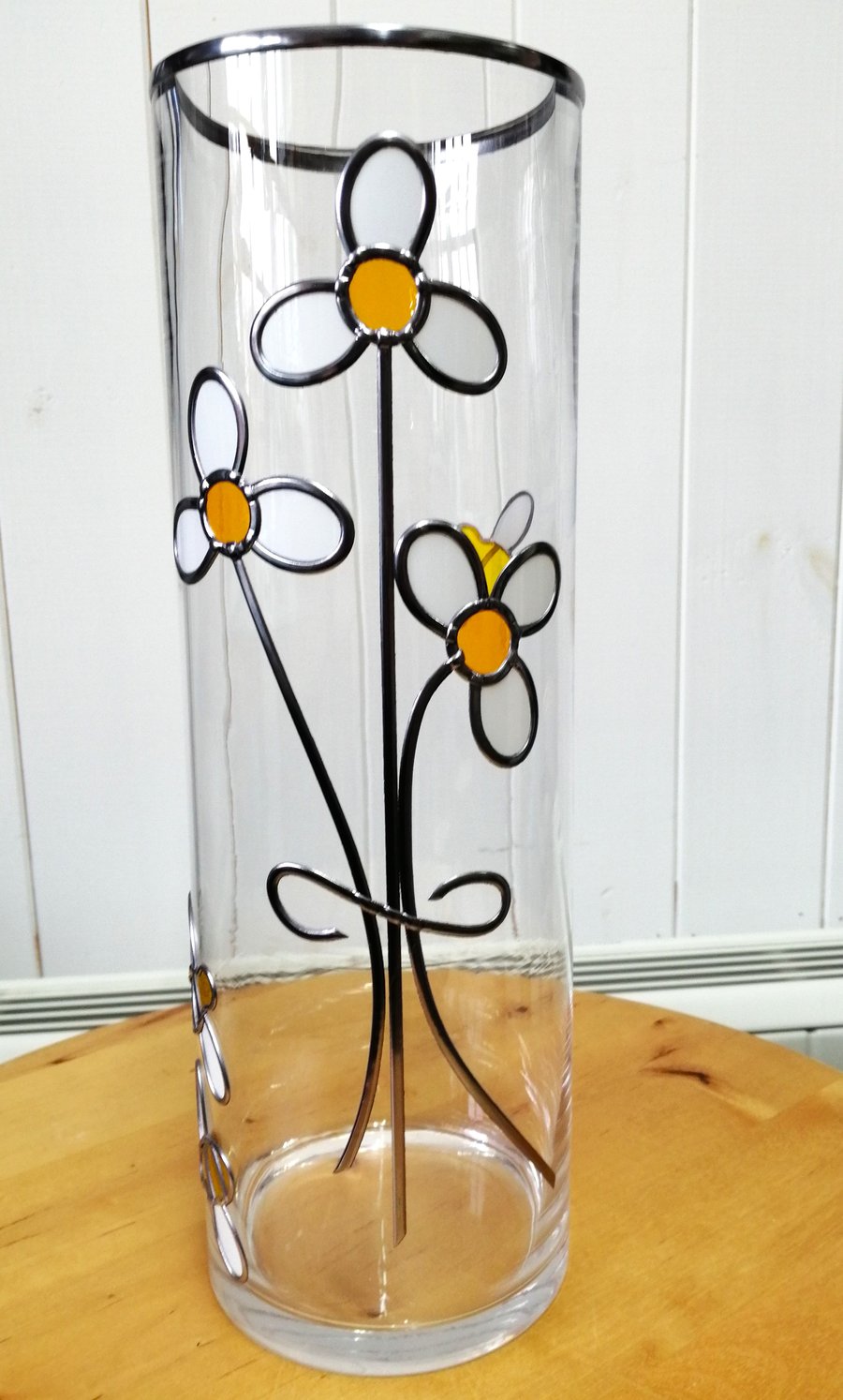 Charming Daisies and  Bees Stained Glass Effect Tall Round Flower Vase