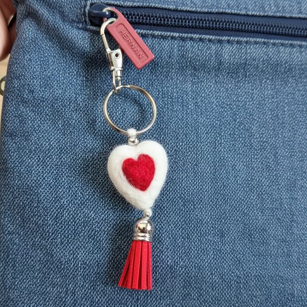 Needle Felted Heart Keychain – Reversible Red & White Heart Charm with Tassel