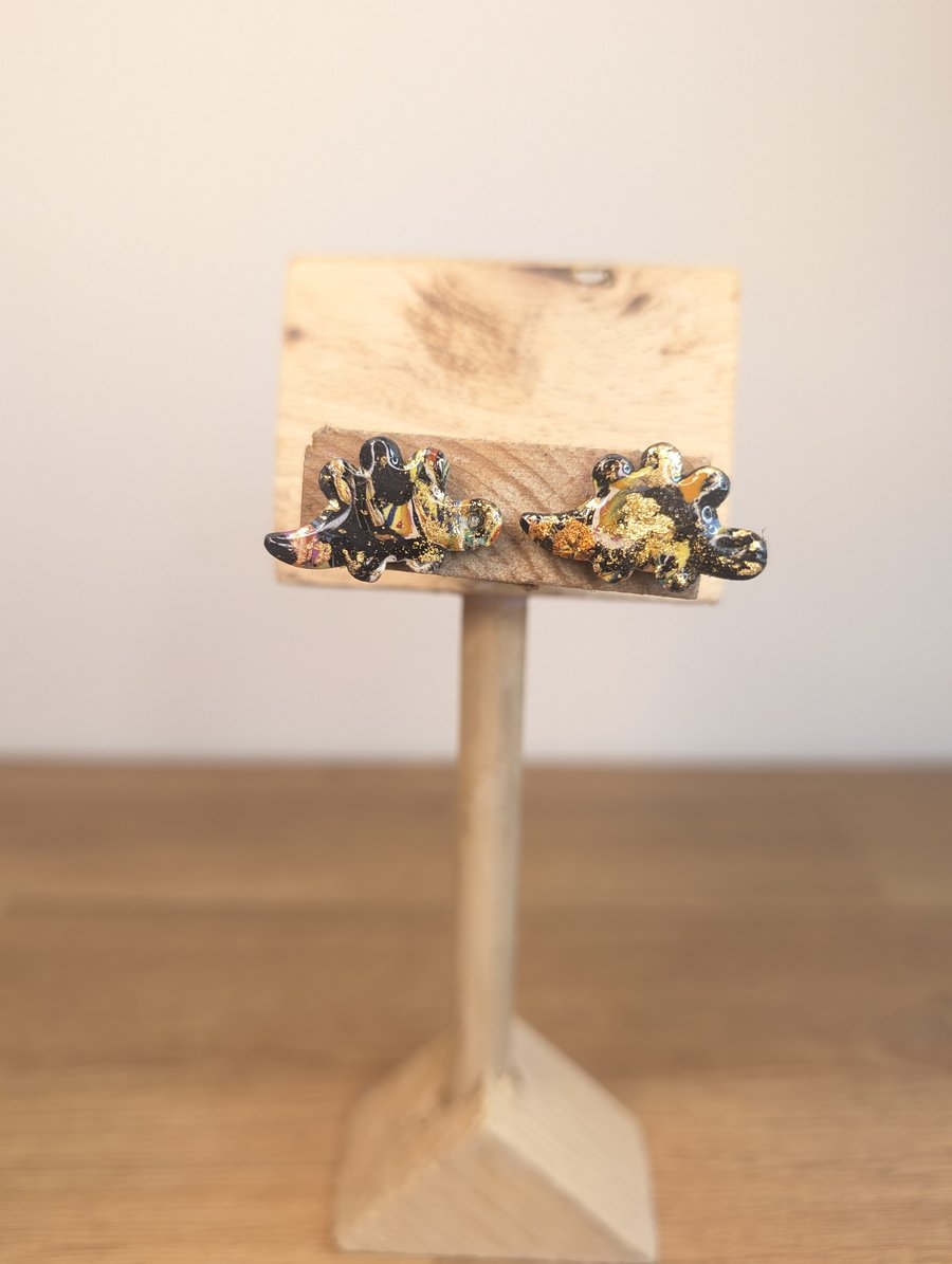 Summer bloom scrap dinosaur studs 2