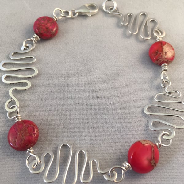 Jade squiggle bracelet