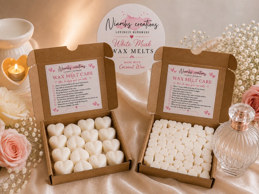 Image of White Musk Highly Scented Heart Wax Melts, Floral Scented, UK made,Vegan
