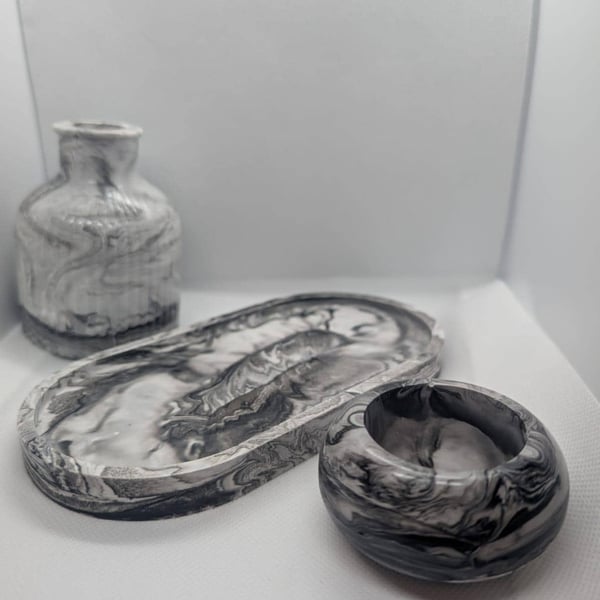 Black and White Marble Ecoresin Tray, Vase & Tealight Holder Set