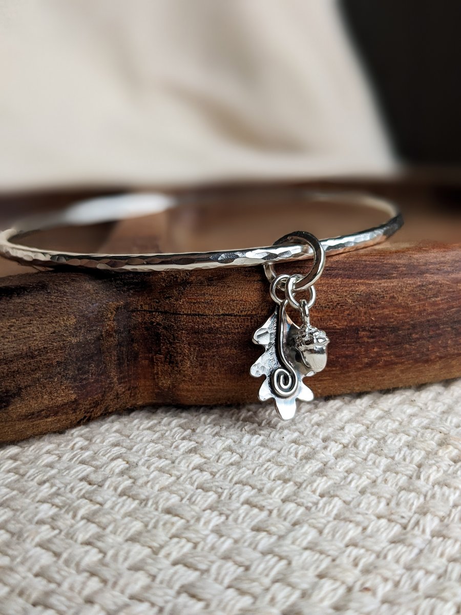 Acorn and Oak leaf sterling silver bangle
