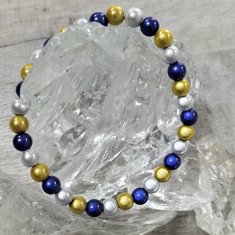 BR485 Blue, yellow and silver miracle bead elasticated bracelet 