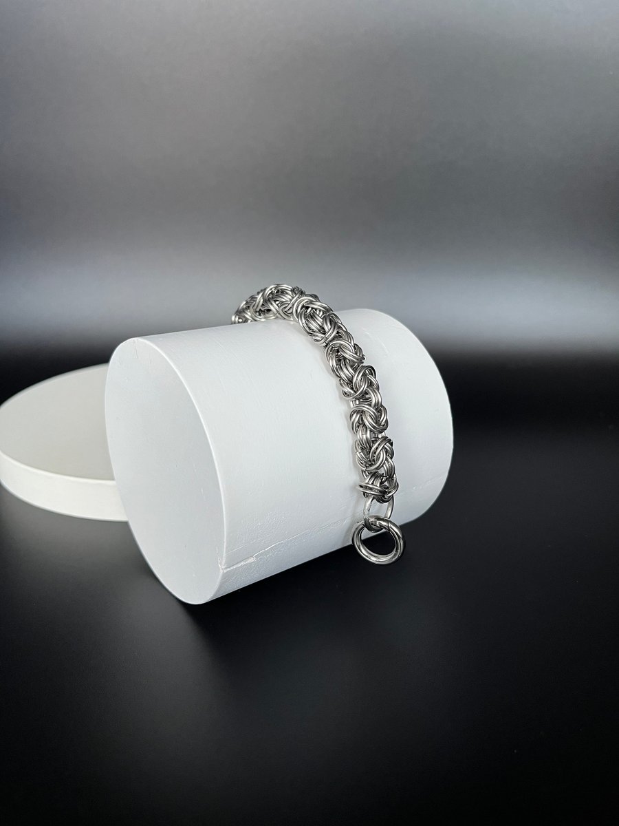 Stainless steel chunky chainmaille bracelet