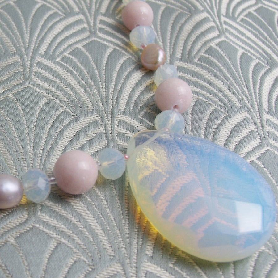 Opal Quartz Necklace, Opal Quartz  Semi-Precious Stone Necklace CC66
