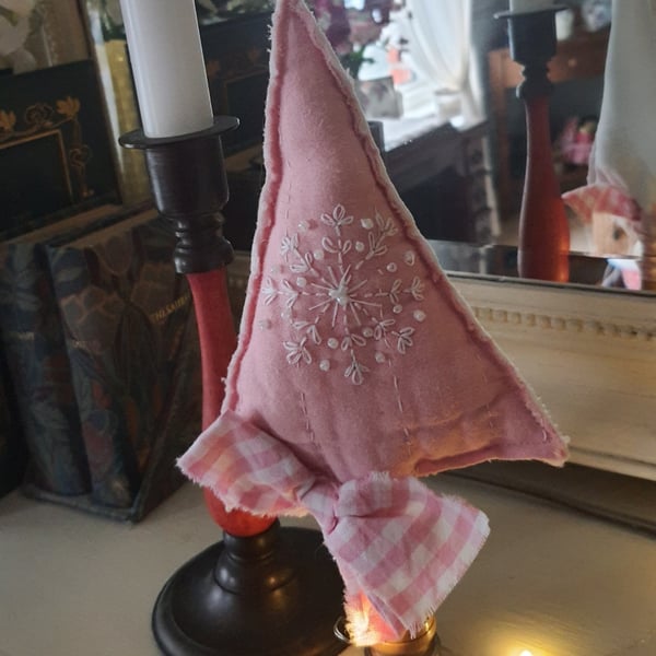 Vintage quilt bobbin tree