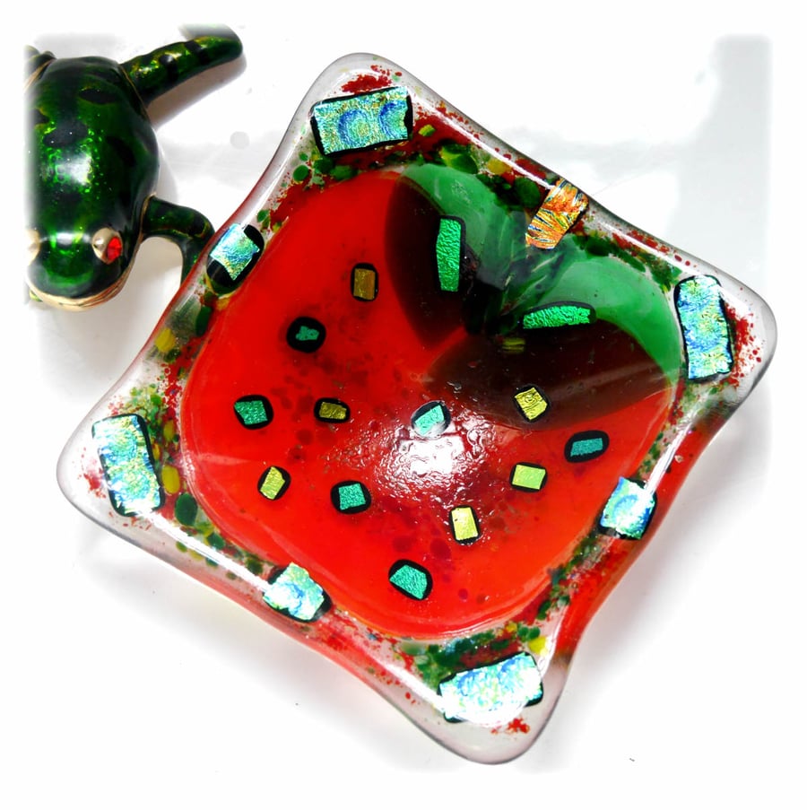 Apple Fused Glass Trinket Dish 3.5 inches Dichroic decorated