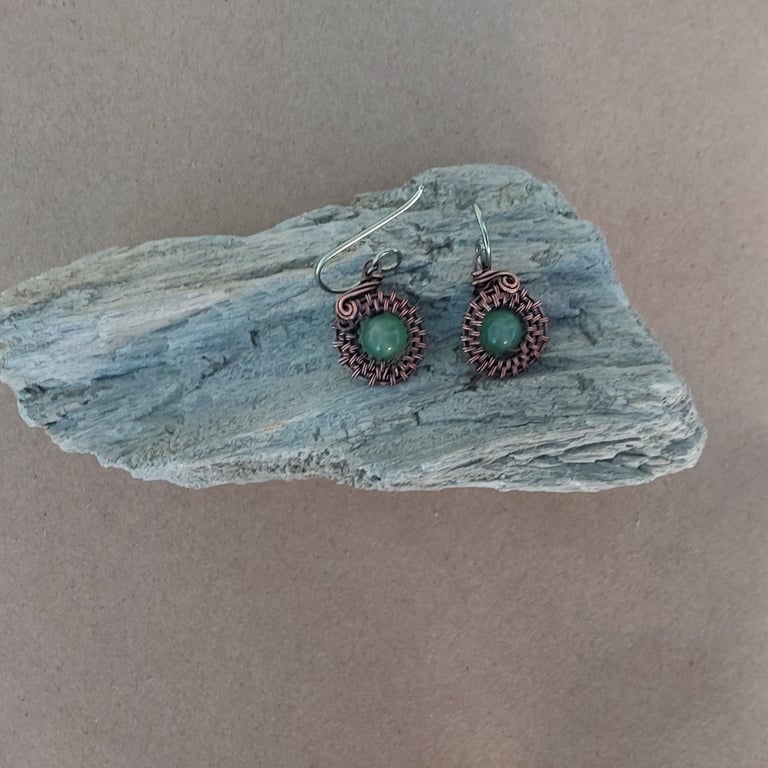 Copper wire weave Aventurine earrings fitted with hypoallergenic ear wires 