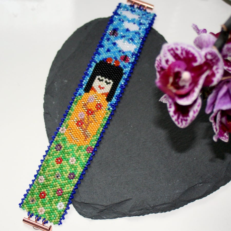 Kokeshi doll beadwork bracelet