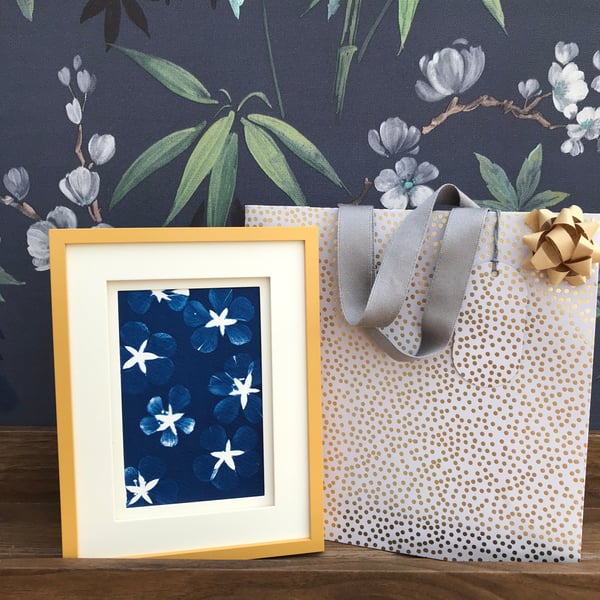 Blossom Petals meets Cyanotype in style
