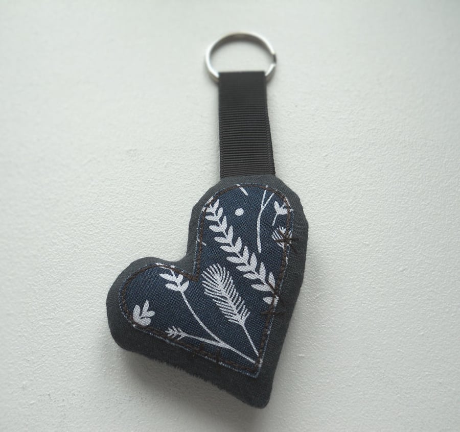 applique embroidered heart keyring key fob hanging decoration NAVY FLORAL