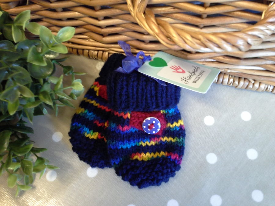 Baby Unisex Mittens  0-3 months size