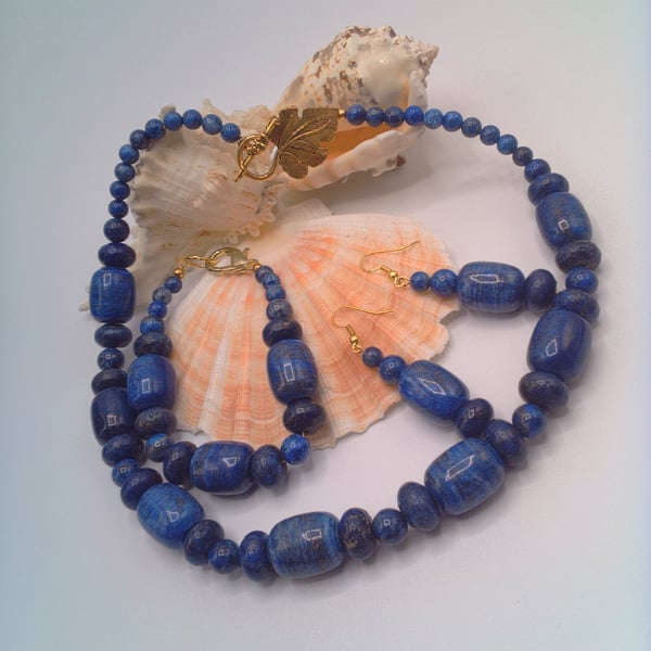 Chunky Lapis Lazuli Necklace with Gold Plated Leaf Clasp Bracelet and Earrings 