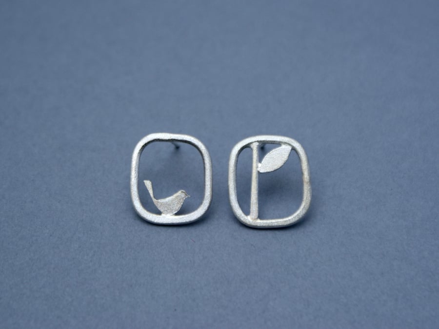 Edge of the woods square bird studs