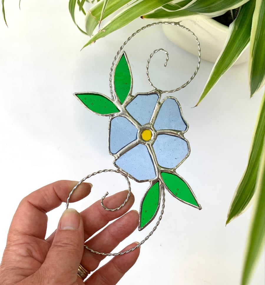 Stained Glass Single Forget Me Not Suncatcher - Handmade Hanging Decoration